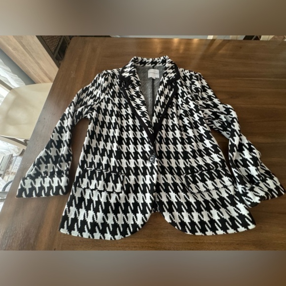 Catherine Malandrino Black and White Houndstooth Blazer medium